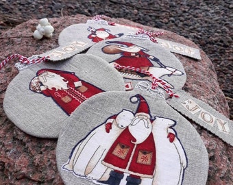 Linen and Debbie Mumm Fabric Kit, Christmas Bauble Coaster with Santa, Hanging Ornament