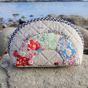 Patchwork rainbow pouch with embroidery, English Paper Piecing, Quilting Sewing EPP pattern tutorial, Downloadable PDF  Digital