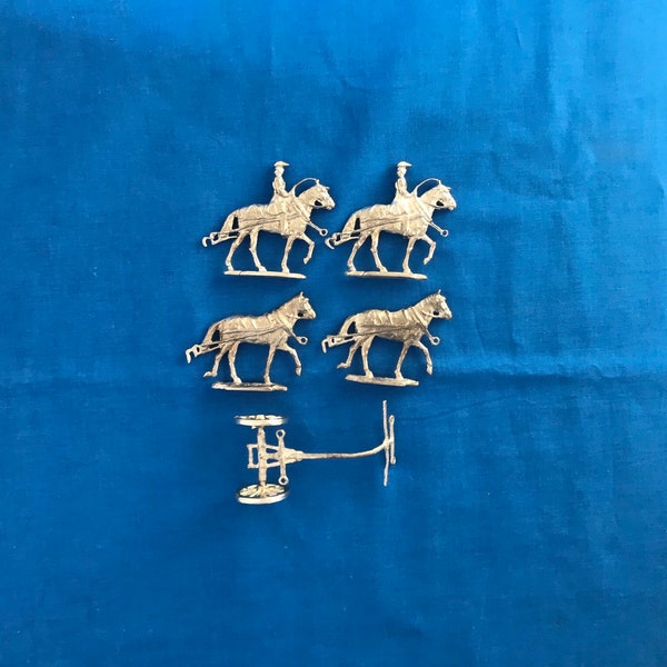 Semi-Flat Horse and Limber for Cannons - 18th Century Toy Soldiers