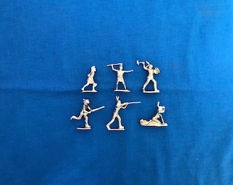 Semi-Flat and Round Native Americans - 18th Century Toy Figures