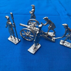 Conjunto de artillería semiplana con cañón - Soldados de juguete del siglo XVIII