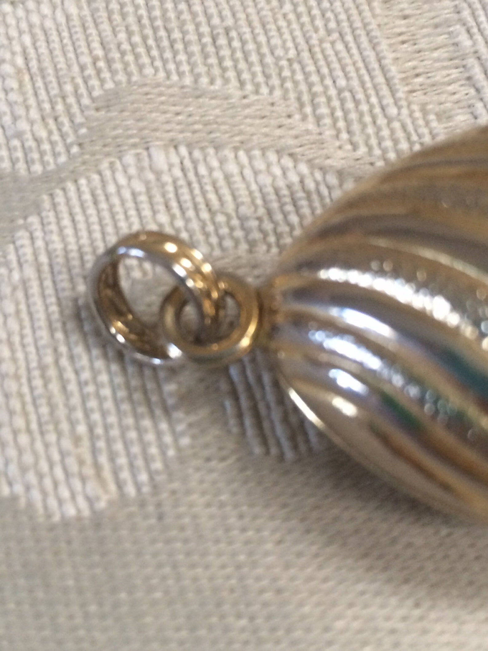 Vintage Avon Locket Oval Locket Gold Locket Avon Jewelry Etsy