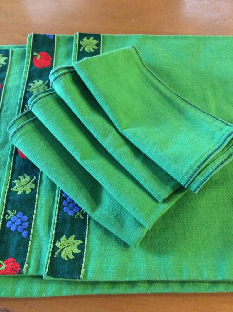 Vintage Placemats Napkins Embroidered Placemats Luncheon Etsy