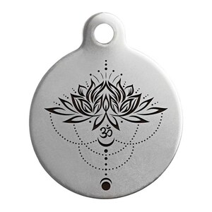 Médaille à personnaliser Petsaviour Charm Boho Lotusblume Mit Om Médaille pour chien Médaille personnalisée pour chien et chat Animaux de compagnie Bijoux