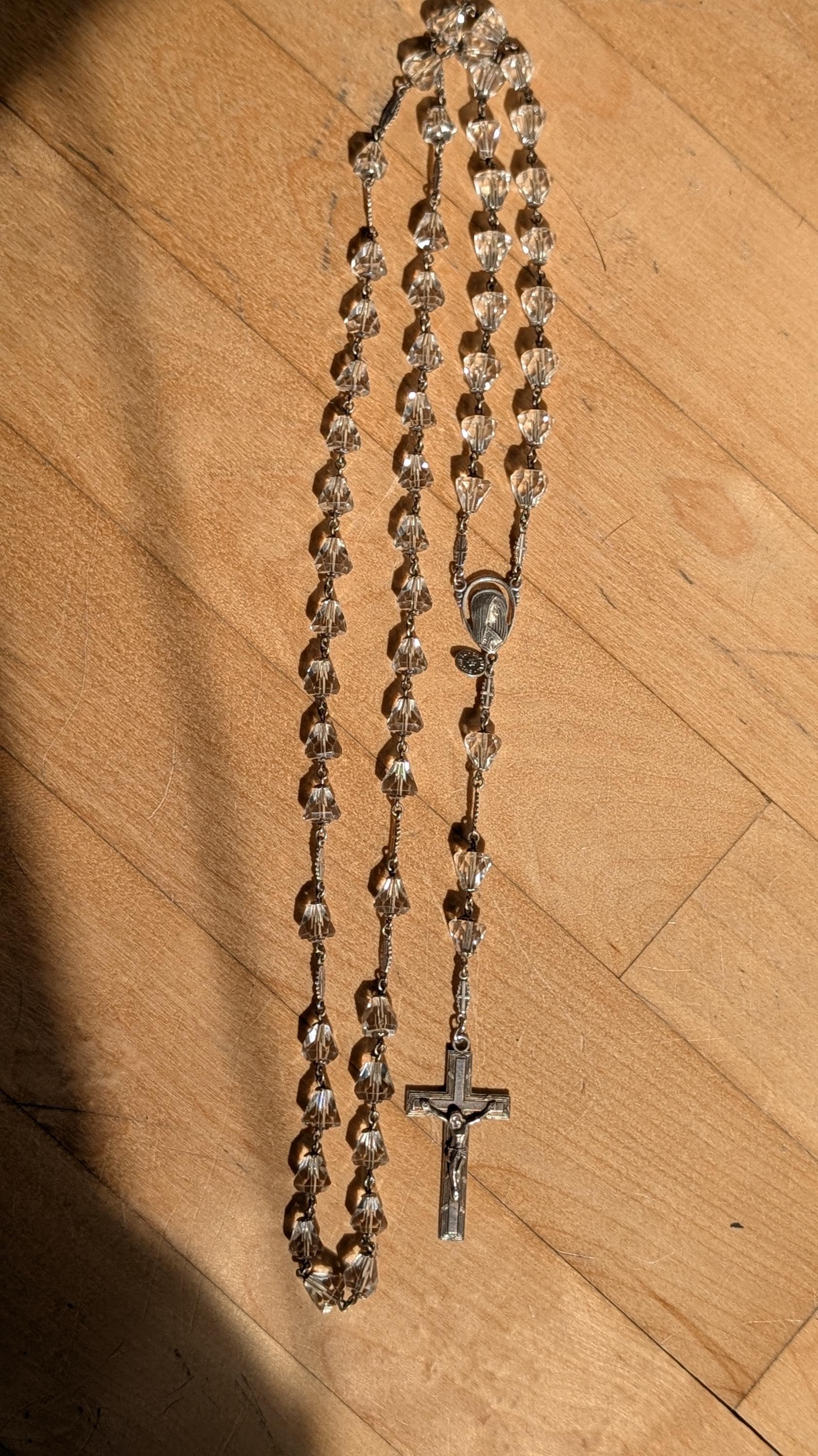 本物のロッククリスタルガラスビーズロザリオ、フランス製