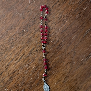 red glass beads bracelet chaplet rosary long live the precious blood of jesus