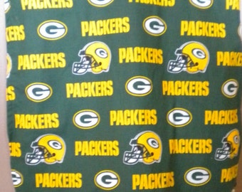 Green Bay Packers adult bib/dining scarf/clothing protector