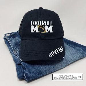 Casquette de maman de football - numéro personnalisé - nom personnalisé - casquette de camionneur en détresse - casquette de papa - paillettes - cadeaux pour une maman de football - cadeau de football image 2