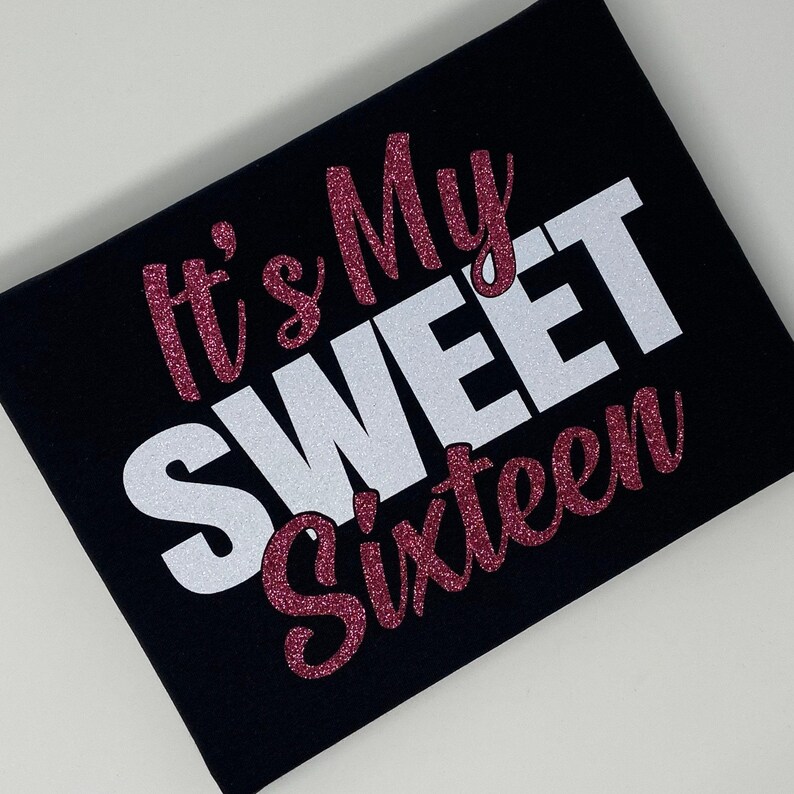 Camiseta "Es mi dulce 16" - Camiseta personalizada con brillantina para la dulce 16ª cumpleaños - Camisetas para chicas de 16 años - Conjunto brillante para la fiesta de 16º cumpleaños - Grupo de la dulce 16ª fiesta imagen 4