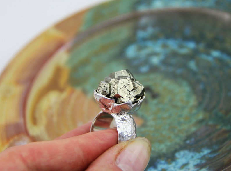Pyrite Ring made of hammered sterling silver 925