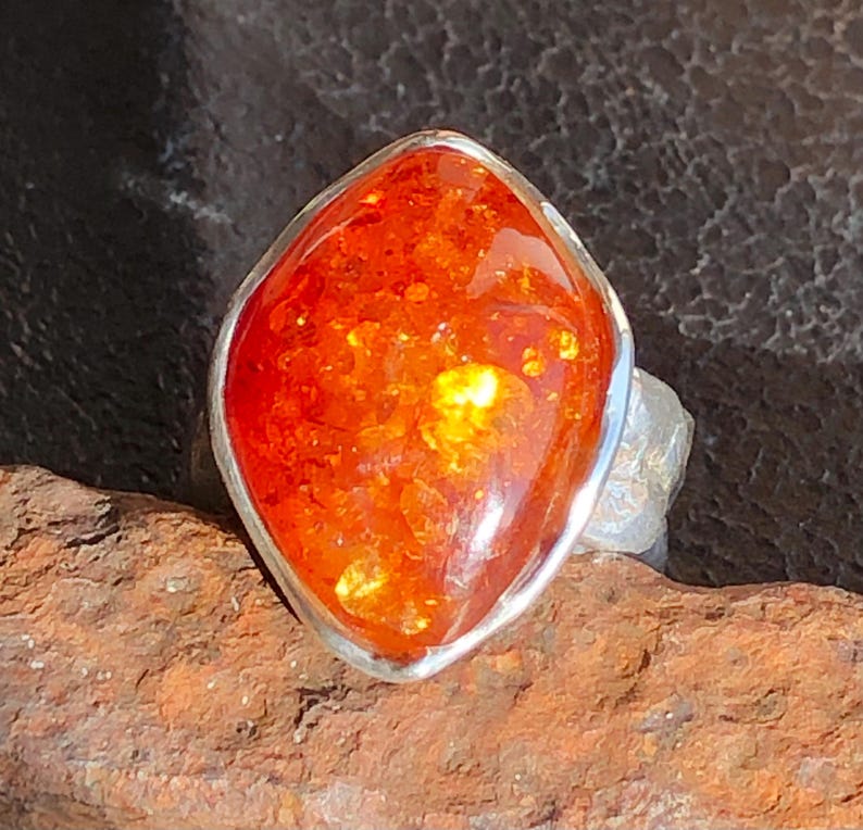 Bague en ambre massif, fabriquée en argent sterling 925 - bague en argent avec ambre lumineux image 11