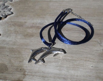 Delphin Anhänger in Sterling Silber 925 mit Satinband