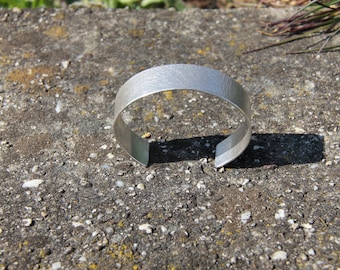 Strukturiertes Silber Armband