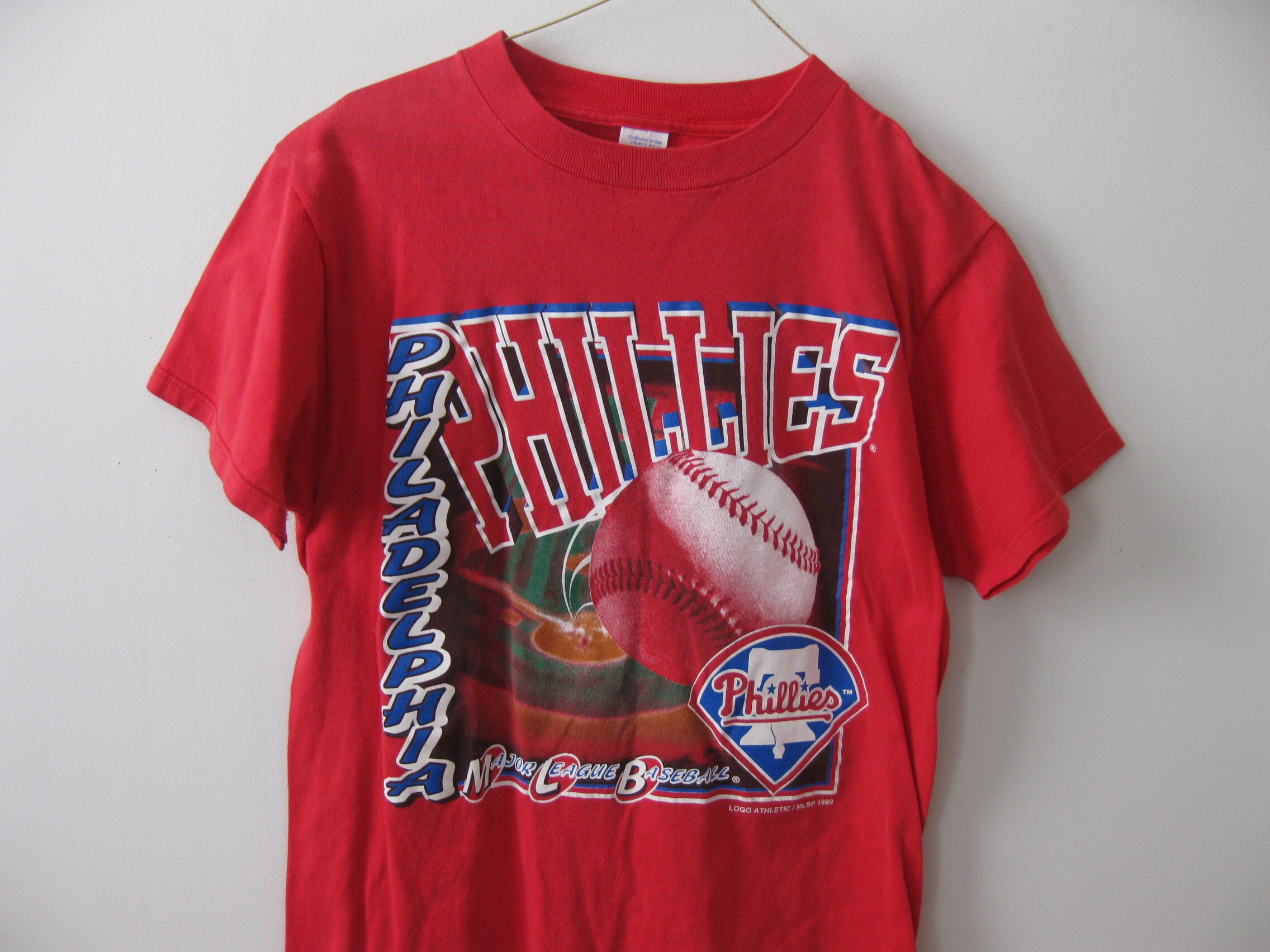 phillies baseball t shirts