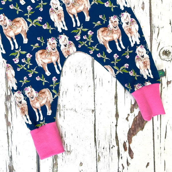 NOUVEAU! Poney baby romper, baby romper, baby dungarees, vêtements de bébé bio, cadeau bébé, baby shower, fleurs, poneys