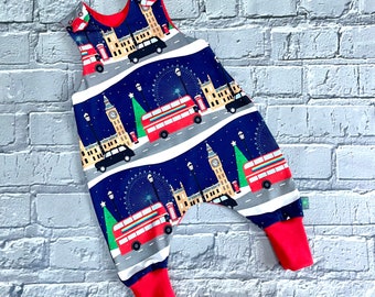 London Town organic romper, Christmas baby dungarees, romper, kids romper, baby romper, Christmas tree, baby clothes