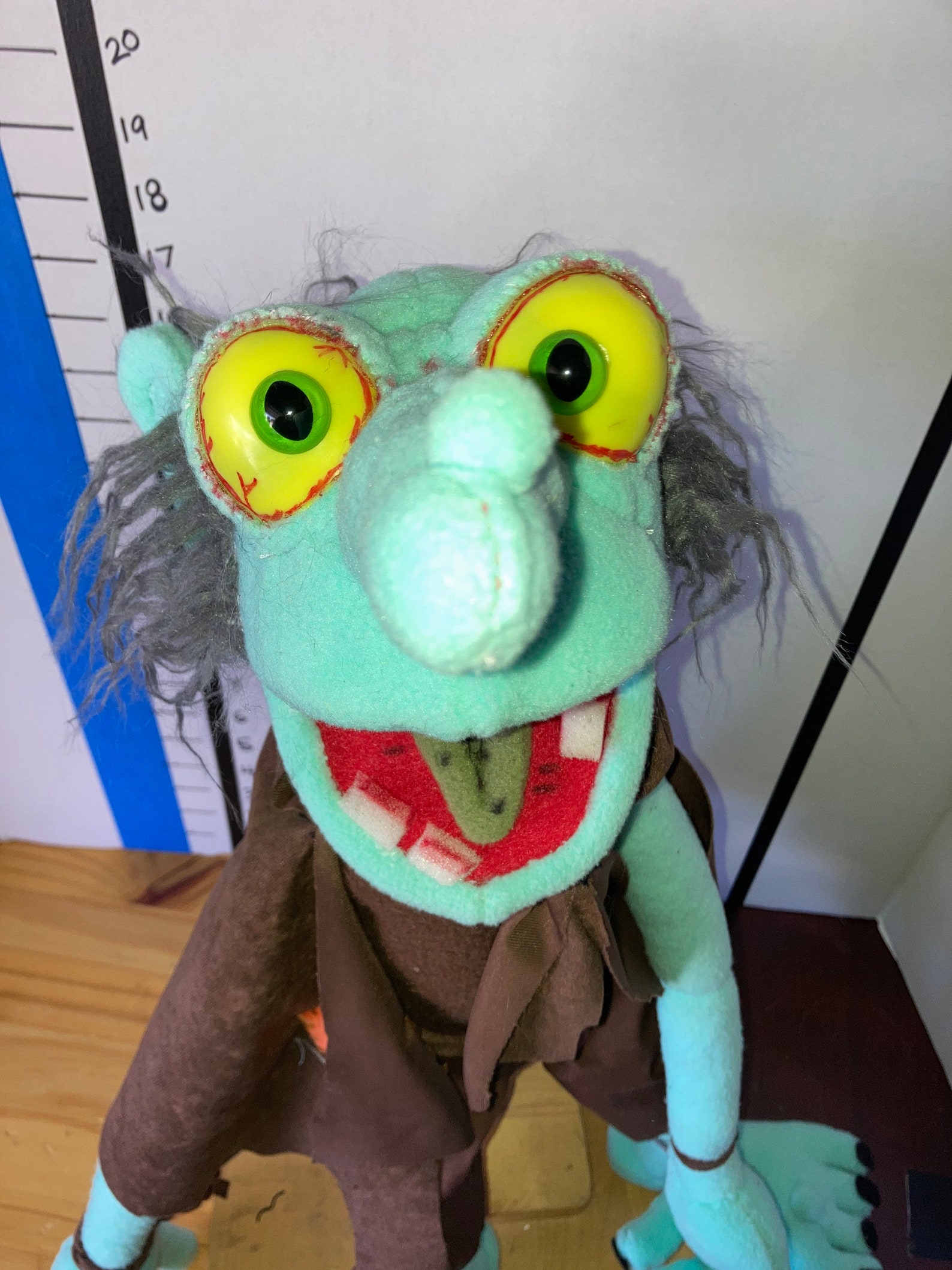 Full bodied Goblin puppet with two wires on his wrists for Etsy