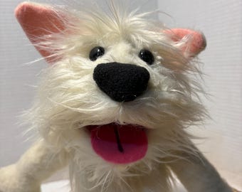 Simpatico pupazzo a forma di cucciolo di peluche, alto 25 cm.