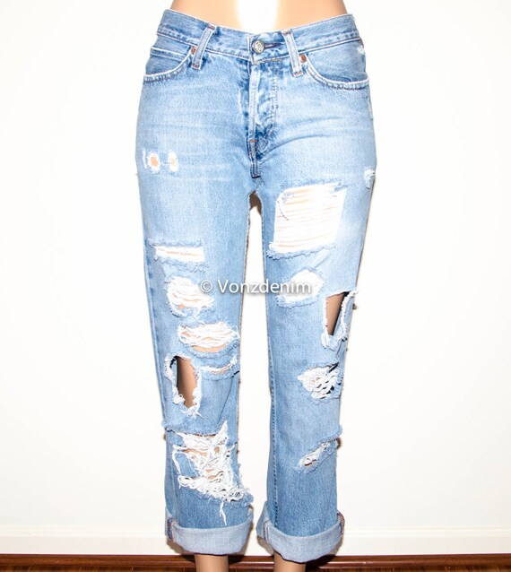 levis high waisted boyfriend jeans