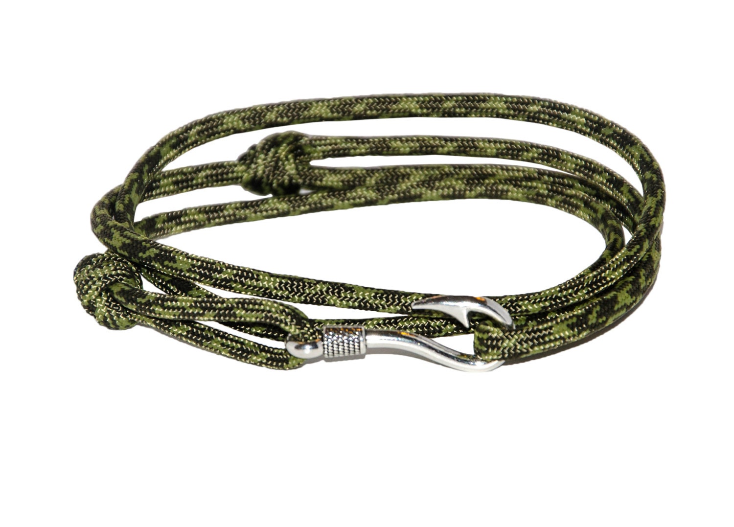 paracord survival bracelet fish hook