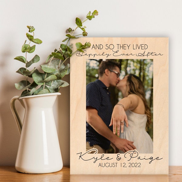 Wedding Photo Frame, Engagement Gift, Personalized Wedding Gift, Wedding Wood Panel, Personalized Photo Frame, Happily Ever After, Engaged