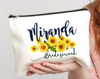 Maid of Honor Makeup Bag, Sunflower Wedding, Maid of Honor Gift, Makeup Bag, Personalized Gift, Floral Bag, Sunflower Decor, Monogram Bag