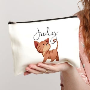 Cat Lover Gift, Cat Makeup Bag, Personalized Makeup Bag, Orange Tabby Cat, Orange Cat Bag, Kitten Lover Gift, Cat Lover Bag, Custom Gift