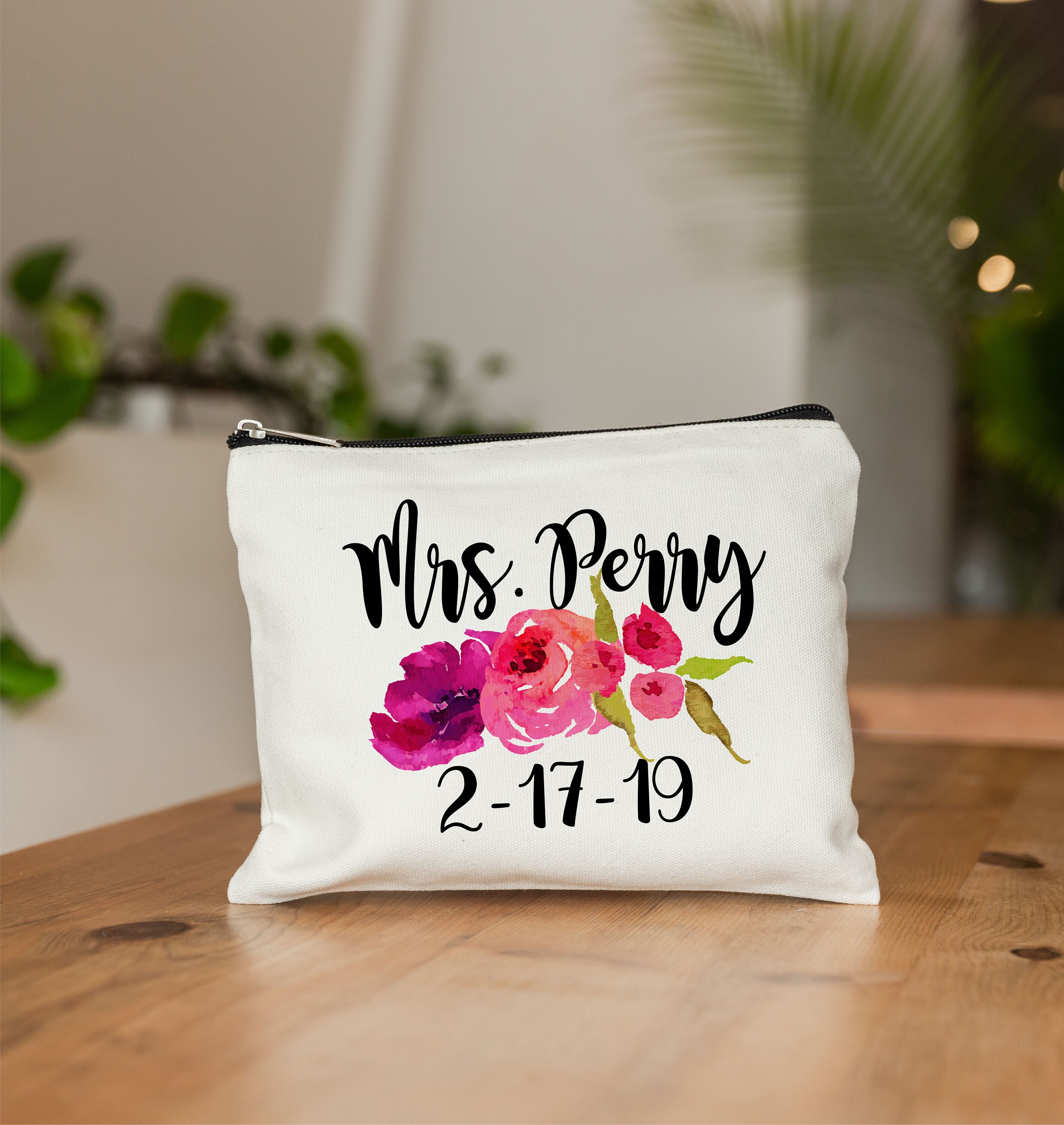 Bride Makeup Bag Bridal Gift Personalized Wedding Gift Etsy