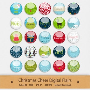 Pu&ograve; includere: Set di 25 immagini digitali di clipart a tema natalizio. Le immagini sono rotonde e presentano vari disegni natalizi, tra cui fiocchi di neve, alberi di Natale, renne e le parole "Buon Natale" e "Natale".