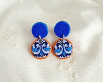 Azul clay earrings, Santorini tile earrings, Blue white tile earrings, Greek earrings, Mediterranean style earrings, Portuguese tile earring