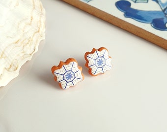 Moroccan blue tile earrings, Arabesque tile earrings, Azulejo clay earrings, Portuguese tile earrings, Mediterranean tile stud earrings