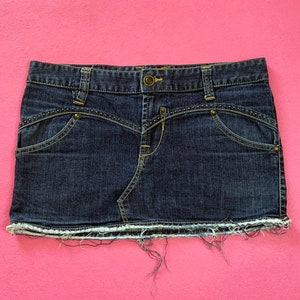 Distressed denim skirt Mini vintage destroyed Frayed Cut off High Waisted jean grunge S Small size 28 waist