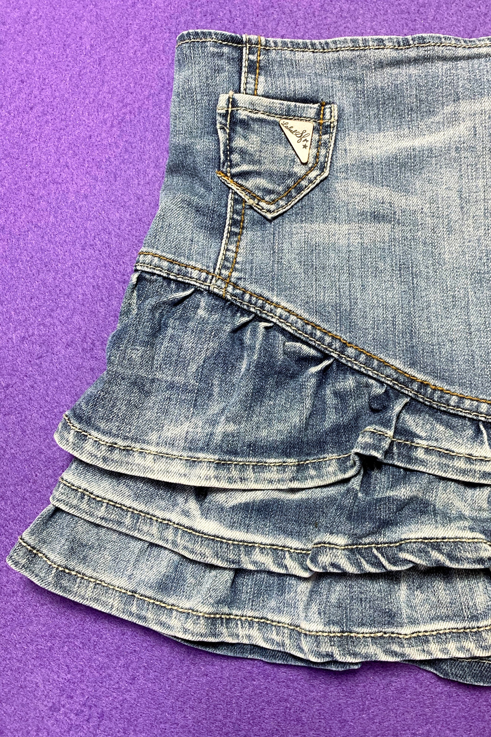 y2k ruffle skirt