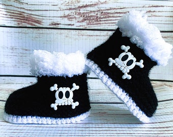Hand Knitted Goth Baby Boots Skull Booties Slippers Clothes Shoes Gothic Punk Emo Black Halloween Black White 0- 12 Months