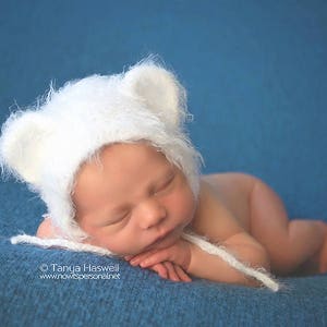 Baby Polar Bear Hat Knitted Cap Bonnet Brushed ULTRA SOFT White Teddy Ears Ties Animal Photography/Photo Prop Newborn - 6 Months