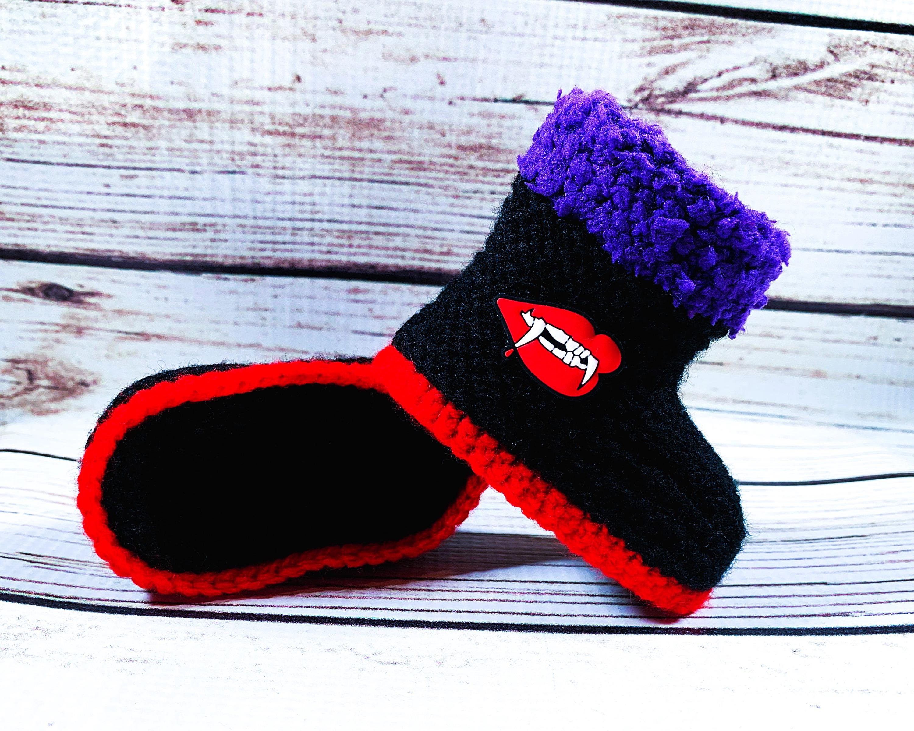 Hand Knitted Baby Goth Boots Booties clothes Vampire Halloween Horror Fangs Blood Sucker Gothic Horror Spooky Gift Alternative Emo 0-12M