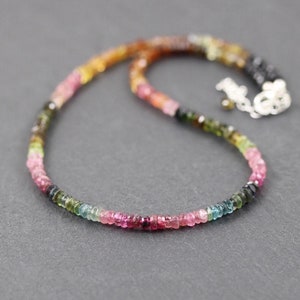 Collier de perles de tourmaline pastèque, tour de cou délicat en pierres précieuses multicolores, argent sterling, or rempli d&#39;or rose, bijoux bohèmes pour femme