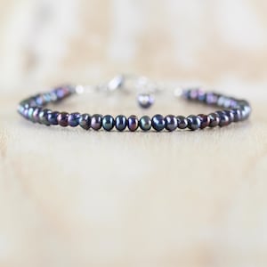 Peacock Black Freshwater Pearl Bracelet in Sterling Silver, Gold or Rose Gold Filled, Dainty & Delicate Stacking Bracelet with 3.5mm Beads