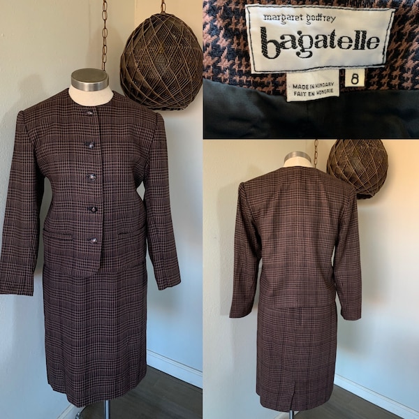 1980's Vintage Houndstooth Suit ~ Black And Beige Suit, Padded Shoulders, Three Pockets, Black Silk Lining, Great Quality And Condition