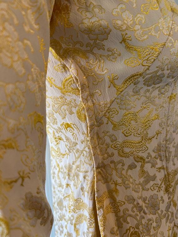 1960's Vintage Dragon Kimono ~ Silk, Gold, Yellow… - image 9