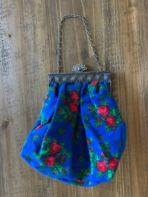 Vintage 1970's Handbag ~ Royal Blue With Red Rose… - image 5