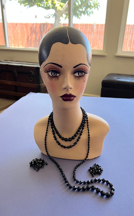 1950’s Vintage Necklaces And Earrings ~ All Black 