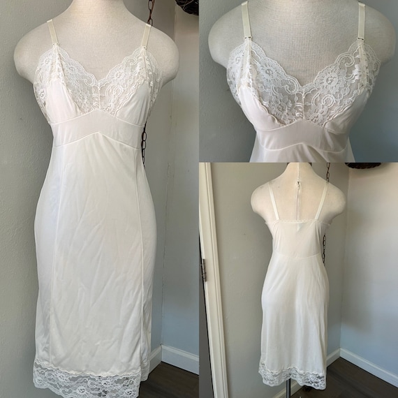 1960's Vintage Full Slip ~ Off White, Fitted, Adjusta… - Gem