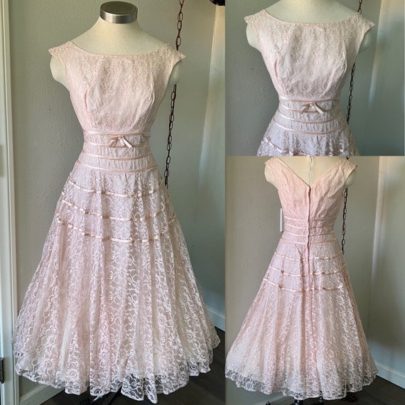 Vintage 1950’s Dress  ~  Soft Pink Blush Lace Fit… - image 1
