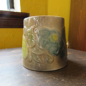 Vase Bourgeon Floral Antique en Céramique