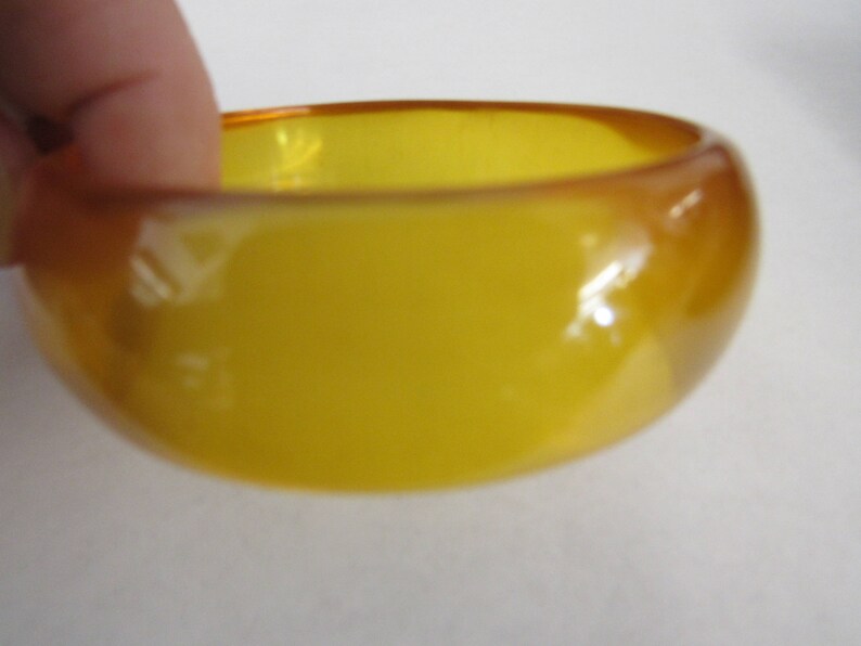 Prystal Yellow Bakelite Bangle Tested