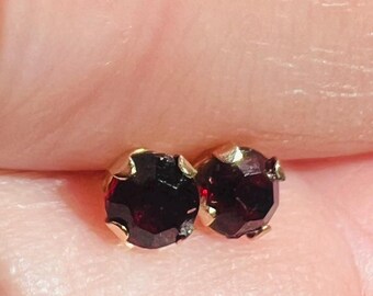 Vintage 14k Solid Gold and Garnet Maiden's Earrings
