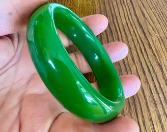 Vintage Jade Bangle