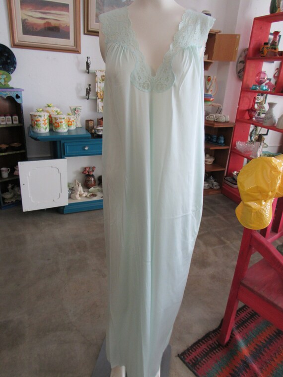 Vintage Light Blue Vanity Fair Nightgown L