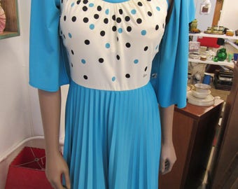 Vintage Blue and Brown Polka Dot Polyester Alfred Shaheen Pleated Dress Size 10